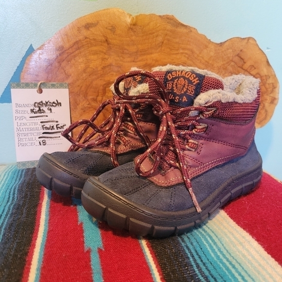 OshKosh B'gosh Marley 2 Kids Faux Fur Winter Boots Size 9 Toddler (unisex) - Picture 1 of 11